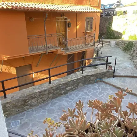 Casa Alfredo Nyaraló Falcinello