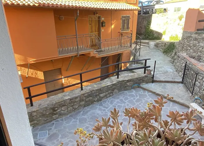 Casa Alfredo Nyaraló Falcinello